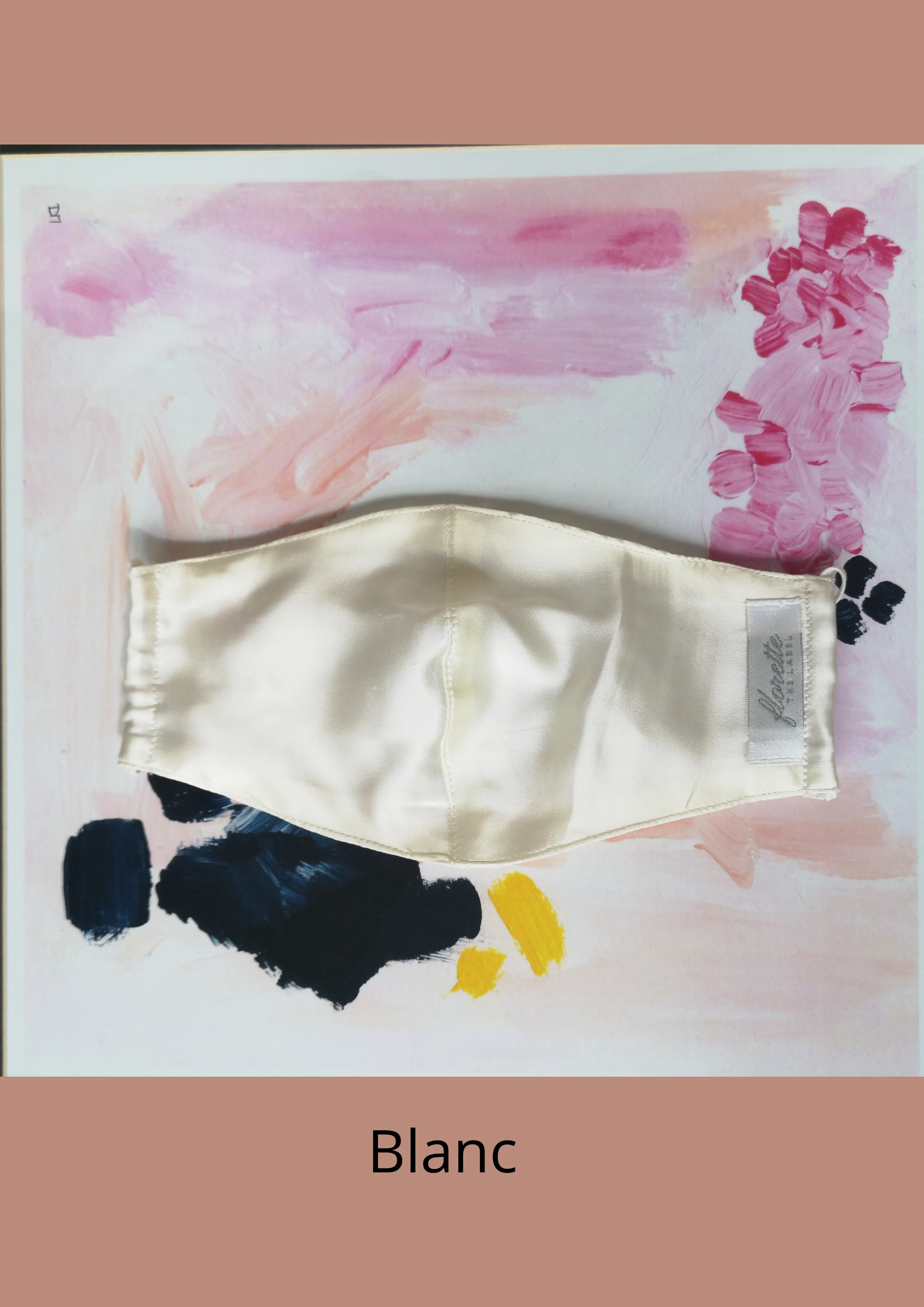 [LUXE]: 100% Silk Face Mask
