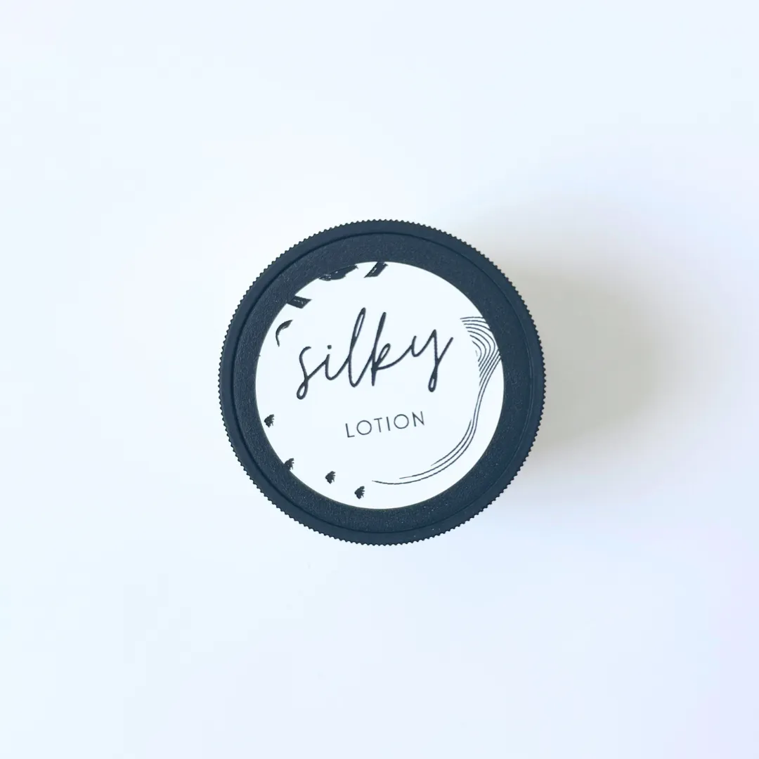 Silky Body & Bath - Oatmeal, Milk & Honey Lotion